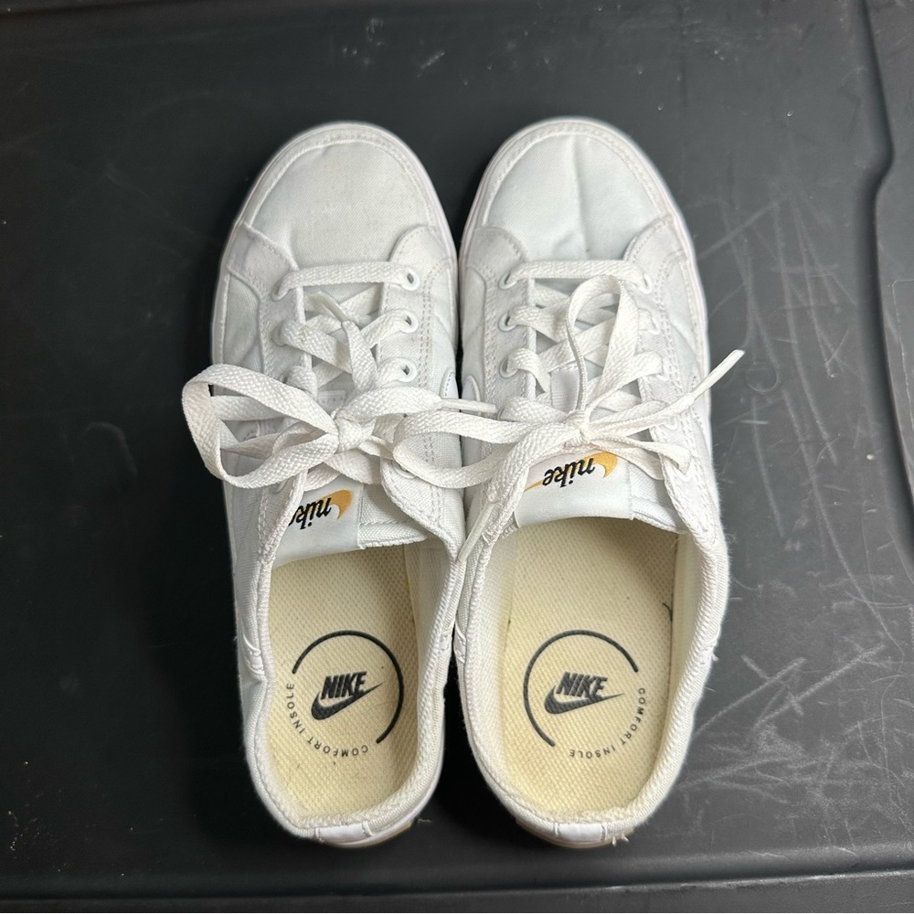Nike Mules Womens 7.5 White Court Legacy Lace Up Slip On Casual Comfort DB3970